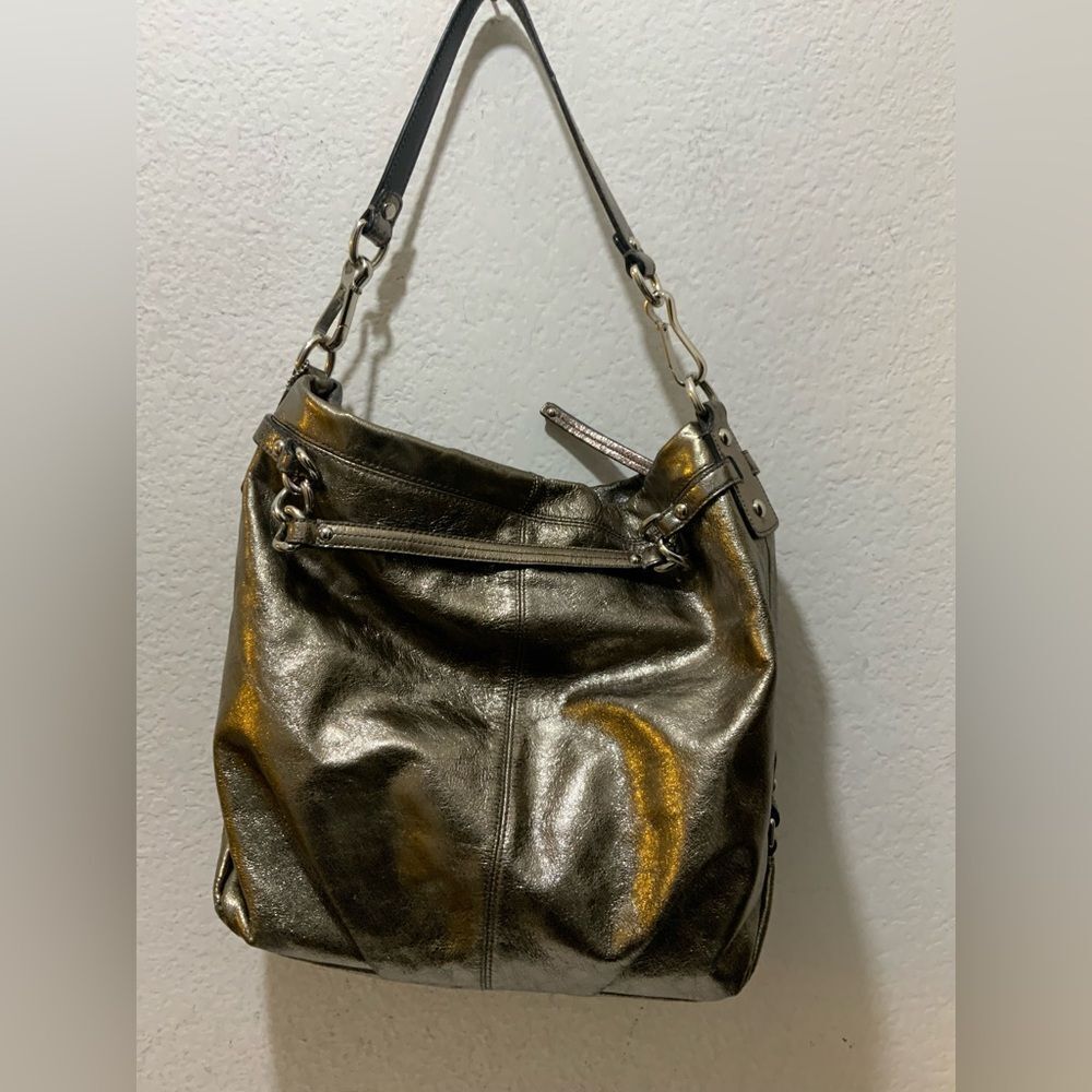 Coach Brooke Metallic Rose Gold Bronze Hobo Purse Shoulder Bag Pebbled Leather